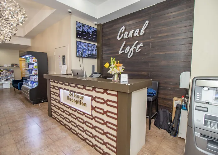 Canal Loft Hotel